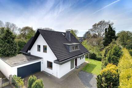 Haus Krefeld Bockum - 5 Zimmer, 179 m&sup2;, 785.000&euro; | Angebot:26677175
