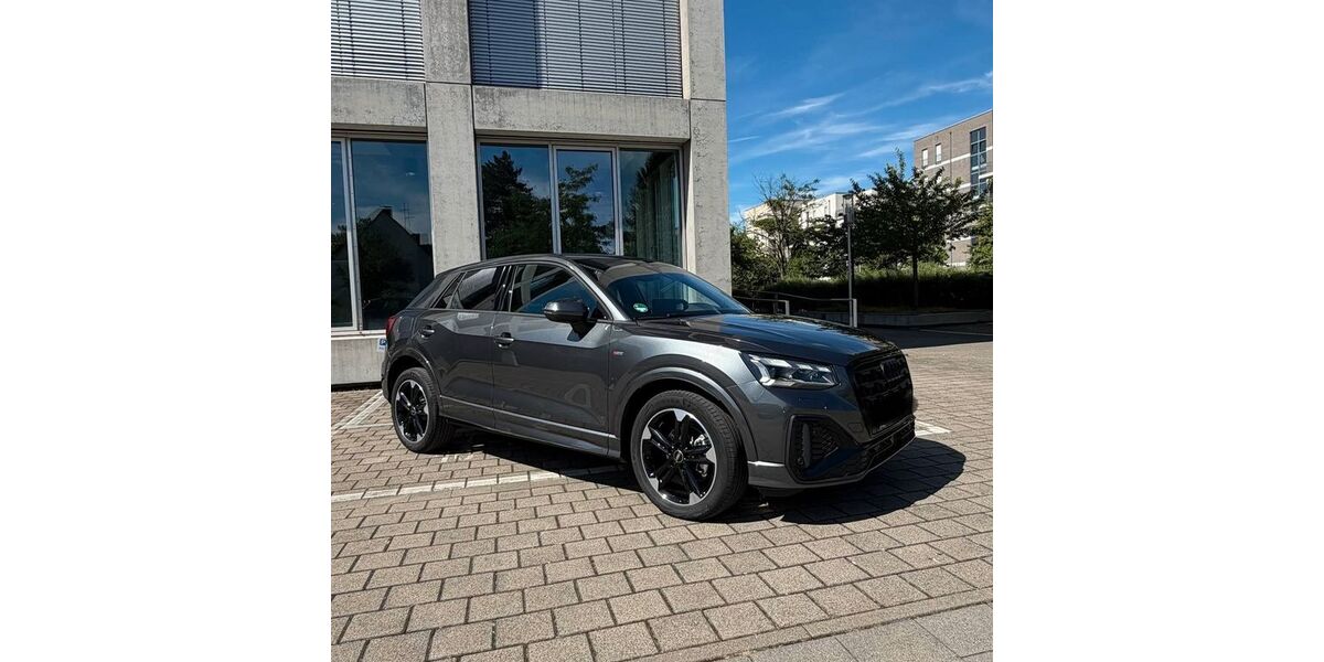 Audi Q2 1.250 km 31.900 &euro; Dusseldorf 40235