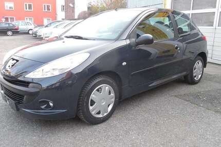 Peugeot 206 93.100 km 4.500 &euro; Düsseldorf 40589