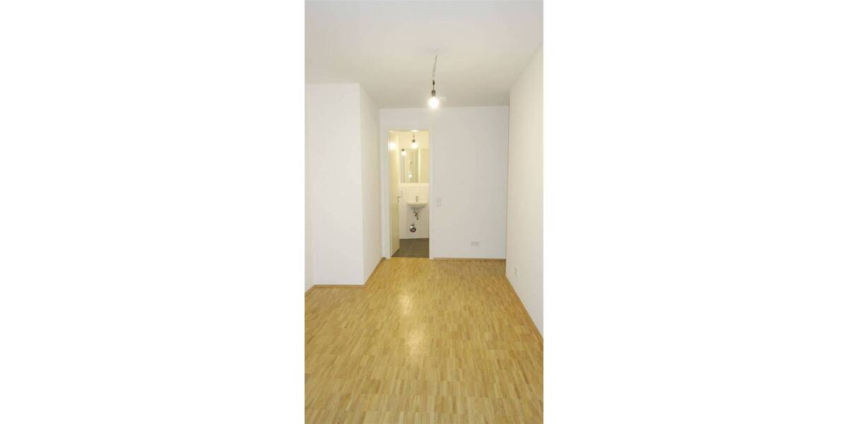 Etagenwohnung Mönchengladbach Stadtmitte - 4 Zimmer, 113 m&sup2;, 1.499&euro; | Angebot:26545278