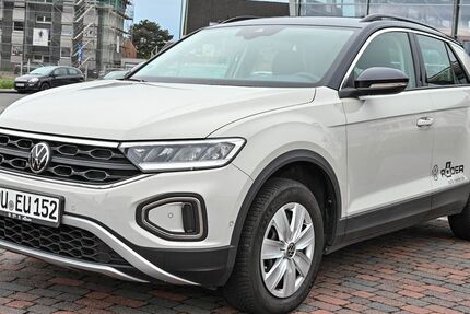 VW T-Roc 48.479 km 30.990 &euro; Duisburg 47178