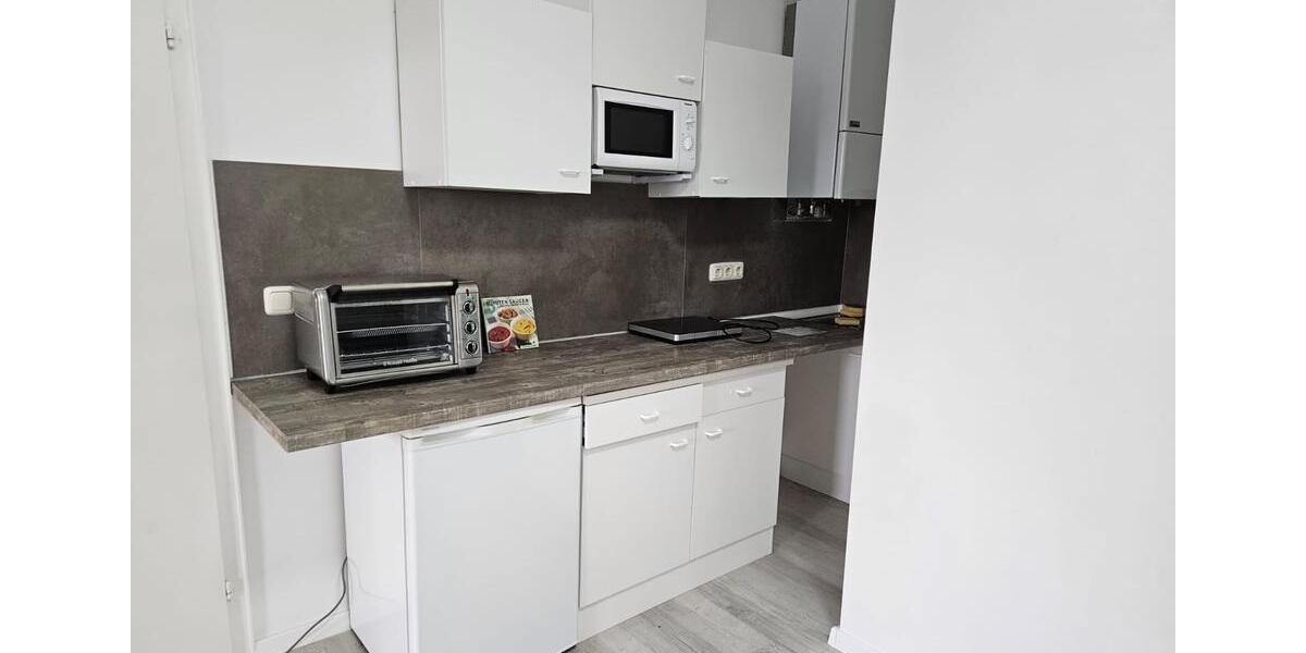 Etagenwohnung Mönchengladbach Ost - 1 Zimmer, 40 m&sup2;, 1.000&euro; | Angebot:26624752