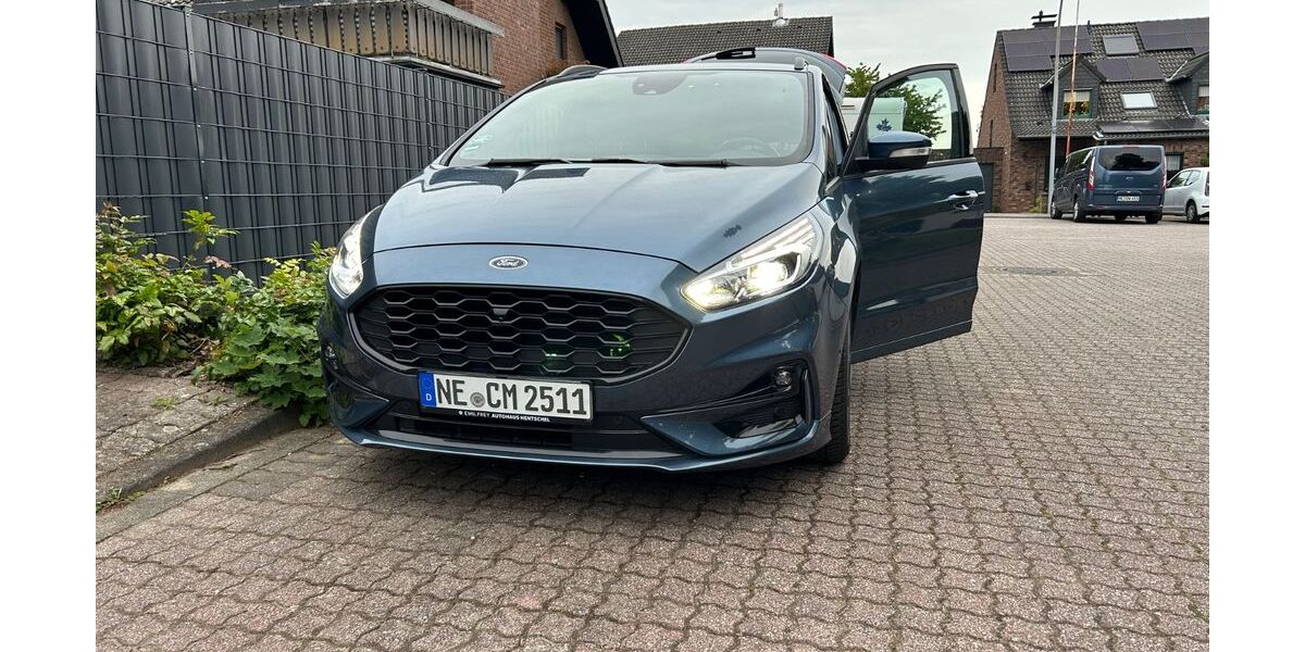 Ford S-Max 30.500 km 32.299 &euro; Korschenbroich 41352