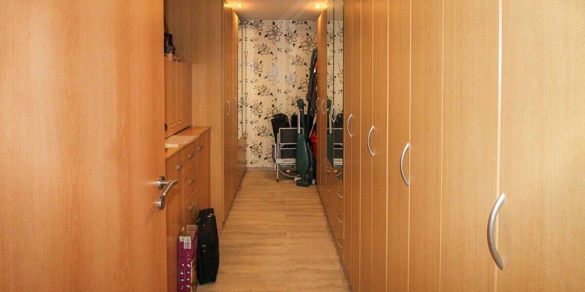 Einfamilienhaus Düsseldorf Holthausen - 4 Zimmer, 88 m&sup2;, 629.000&euro; | Angebot:26055073