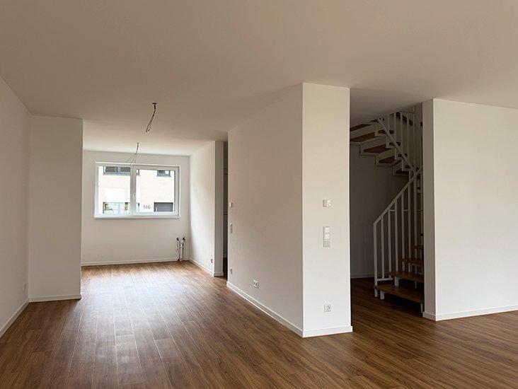 Reihenhaus Kaarst - 4 Zimmer, 101 m&sup2;, 2.050&euro; | Angebot:26195896