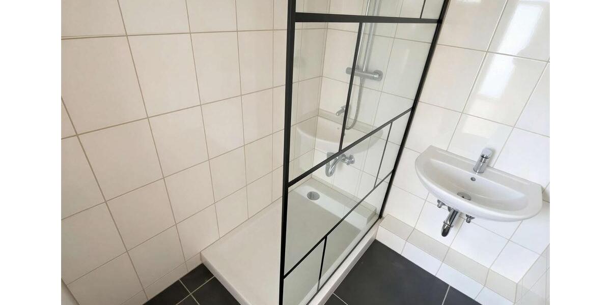 Etagenwohnung Oberhausen - 3 Zimmer, 94 m&sup2;, 800&euro; | Angebot:26490874
