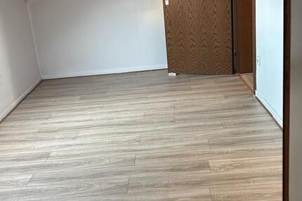 Wohnung Oberhausen - 2 Zimmer, 45 m&sup2;, 650&euro; | Angebot:25967612