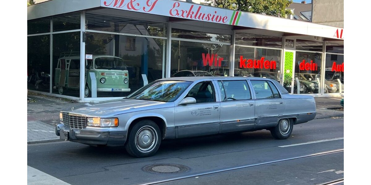 Cadillac Fleetwood 100.000 km 5.290 &euro; Düsseldorf (Unterrath) 40468