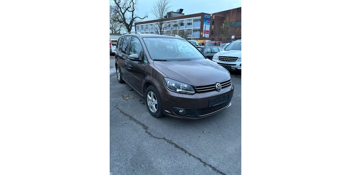 VW Touran 269.000 km 4.500 &euro; Düsseldorf 40589