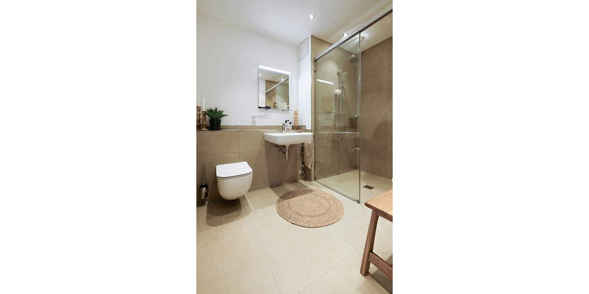 Etagenwohnung Düsseldorf Urdenbach - 4 Zimmer, 144 m&sup2;, 1.195.000&euro; | Angebot:25735113