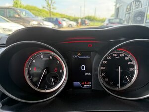 Suzuki Swift Comfort Hybrid +Sitzhzg.+CarPlay+LED+ 36.416 km 13.450 &euro; Meerbusch 40667