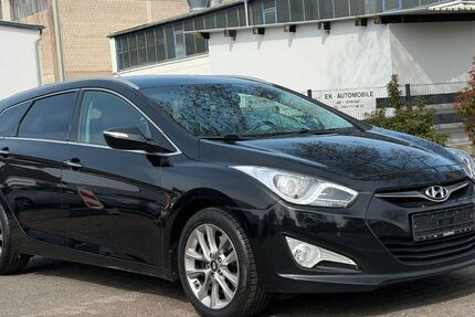 Hyundai i40 113.252 km 8.950 &euro; Hilden 40721