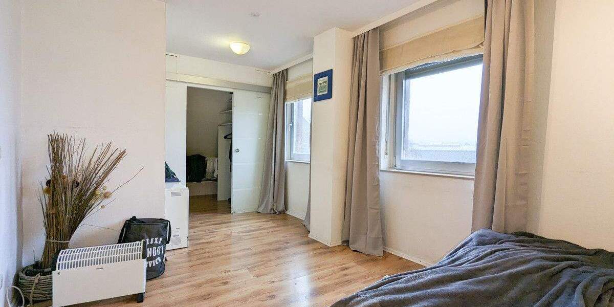 Einfamilienhaus Grevenbroich Orken - 7 Zimmer, 188 m&sup2;, 469.000&euro; | Angebot:25690046