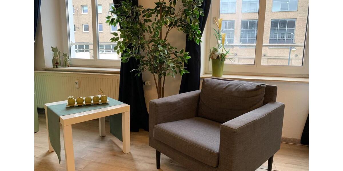 Etagenwohnung Krefeld Cracau - 1.5 Zimmer, 43 m&sup2;, 650&euro; | Angebot:25650517