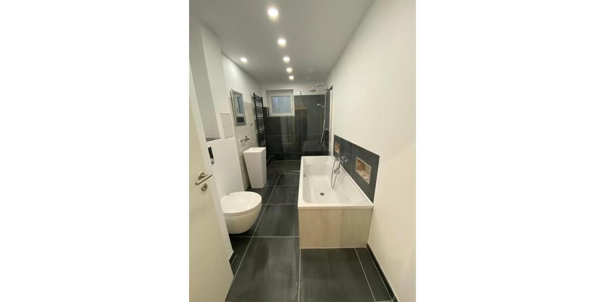 Etagenwohnung Düsseldorf Flingern Süd - 2 Zimmer, 73 m&sup2;, 1.000&euro; | Angebot:25959233