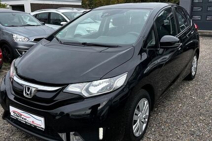 Honda Jazz 120.000 km 10.300 &euro; Kamp-Lintfort 47475