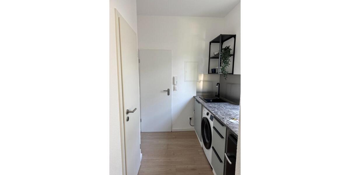 Etagenwohnung Mönchengladbach - 1 Zimmer, 20 m&sup2;, 690&euro; | Angebot:25718229