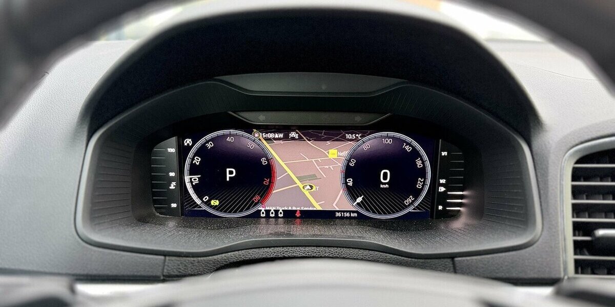 Skoda Karoq Clever/ Kamera / Virtual Cockpit / Keyless 36.000 km 25.400 &euro; Mönchengladbach 41066