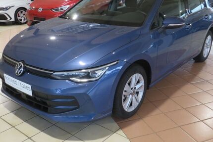 VW Golf 4.691 km 25.290 &euro; Neuss 41469
