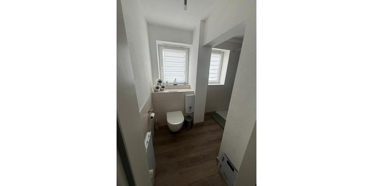 Dachgeschoßwohnung Neuss Allerheiligen - 3 Zimmer, 76 m&sup2;, 260.000&euro; | Angebot:27070841