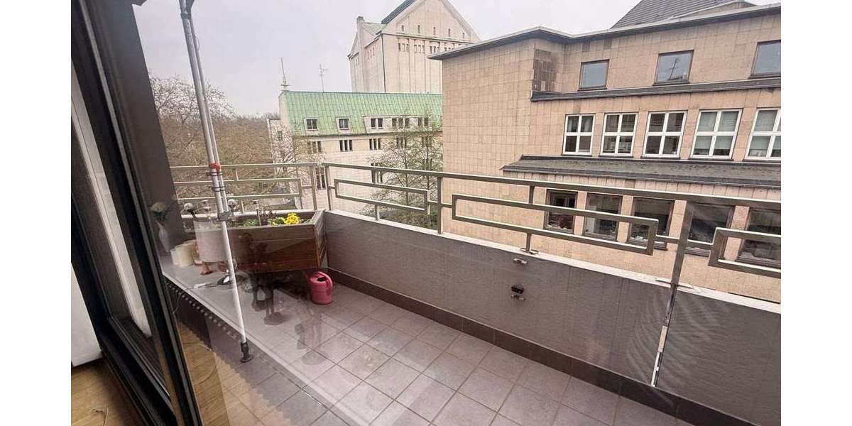 Etagenwohnung Duisburg Altstadt - 2 Zimmer, 67 m&sup2;, 505&euro; | Angebot:25958409