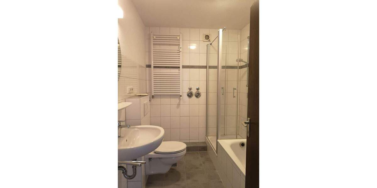 Etagenwohnung Krefeld Inrath/Kliedbruch - 3 Zimmer, 73 m&sup2;, 605&euro; | Angebot:25660995