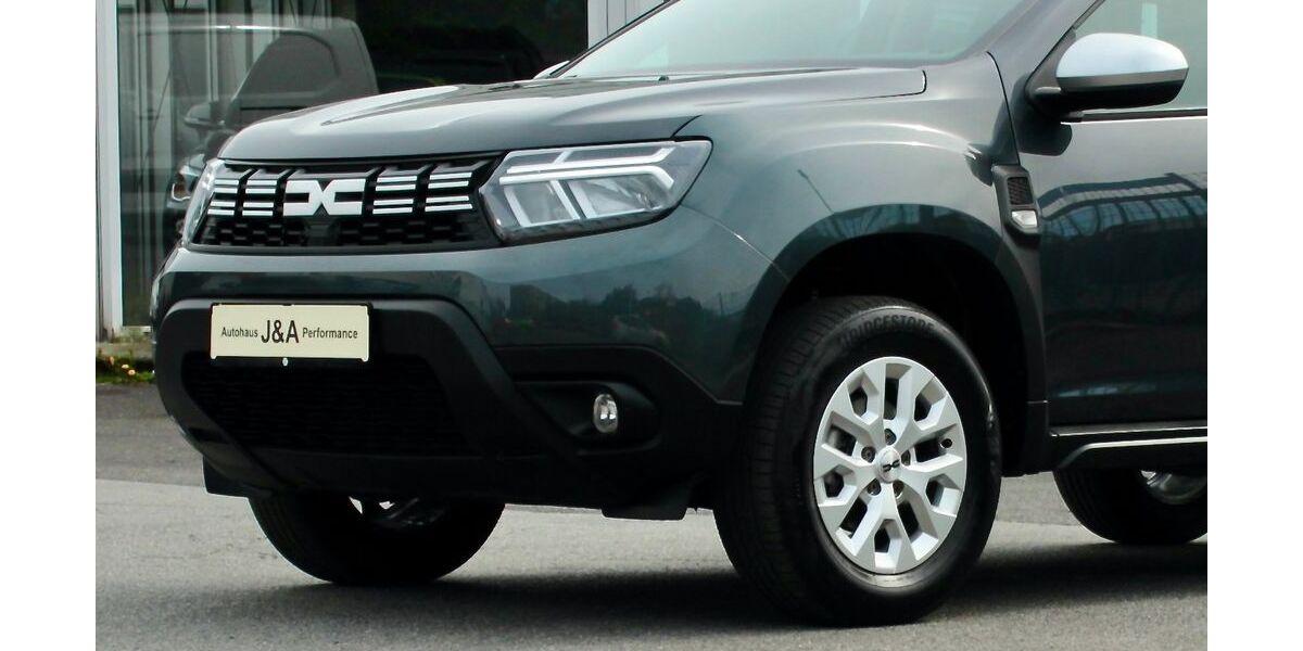 Dacia Duster 61.500 km 13.790 &euro; Düsseldorf 40625