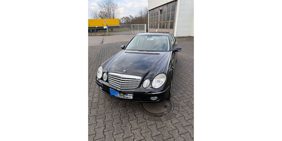 Mercedes-Benz E 280 292.000 km 7.500 &euro; Mönchengladbach 41199