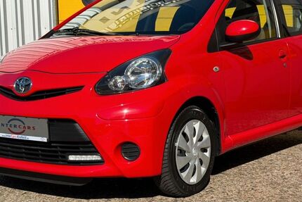 Toyota Aygo (X) 100.000 km 4.900 &euro; Krefeld 47799
