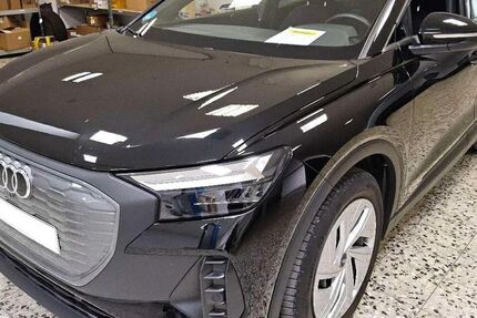 Audi Q4 e-tron 30.850 km 34.950 &euro; Moenchengladbach 41063
