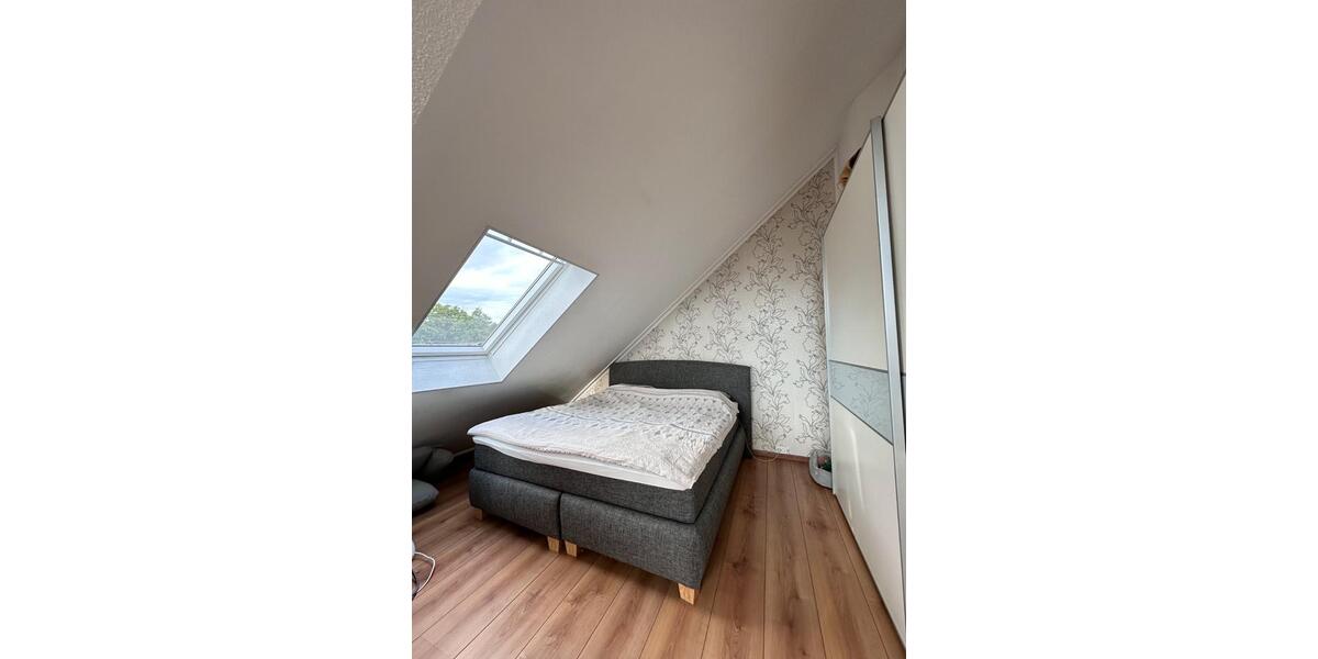 Maisonettenwohnung Düsseldorf Stadtbezirk 8 - 2 Zimmer, 91 m&sup2;, 1.350&euro; | Angebot:25044182