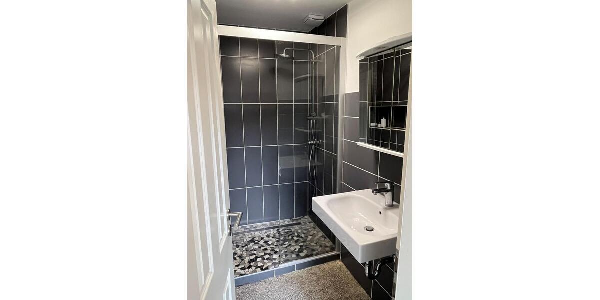 Erdgeschoßwohnung Mönchengladbach Nord - 2 Zimmer, 87 m&sup2;, 900&euro; | Angebot:25979632