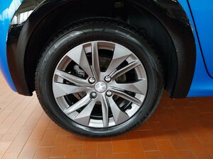 Peugeot 208 e- Allure Pack Kam SHZ Tempo Navi 22.598 km 17.880 &euro; HAAN 42781