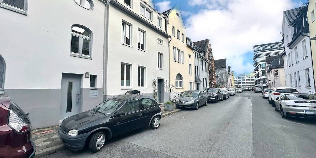 Mehrfamilienhaus, Wohnhaus Düsseldorf Heerdt - 6 Zimmer, 178 m&sup2;, 889.000&euro; | Angebot:26672410