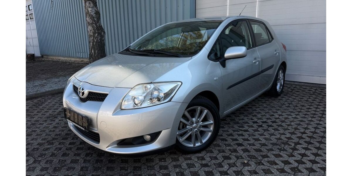 Toyota Auris 59.000 km 5.300 &euro; Mönchengladbach 41238