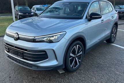 VW Tiguan 6.961 km 36.600 &euro; Düsseldorf 40472
