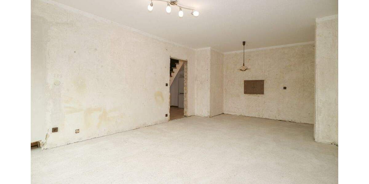 Reihenmittelhaus Neuss / Weckhoven Weckhoven - 4 Zimmer, 105 m&sup2;, 290.000&euro; | Angebot:25777108