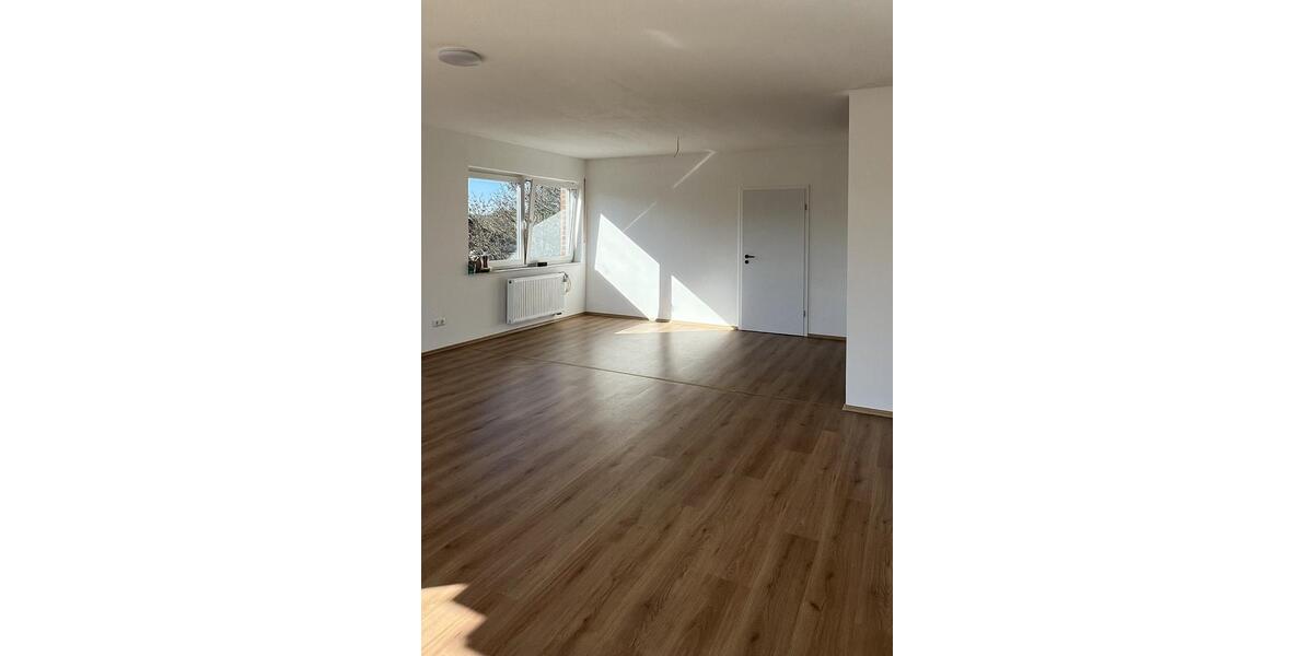 Etagenwohnung Viersen Boisheim - 2 Zimmer, 106 m&sup2;, 1.000&euro; | Angebot:25519518
