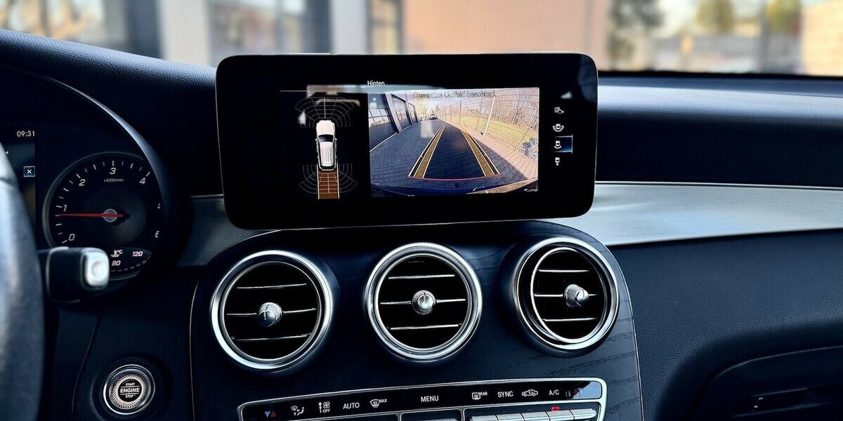 Mercedes-Benz GLC 220 d 4Matic / 1.Hd / MBUX / Kamera / Leder 99.000 km 32.490 &euro; Mönchengladbach 41066