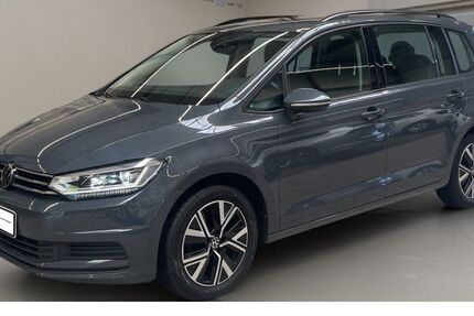 VW Touran 93.178 km 25.495 &euro; Krefeld 47805