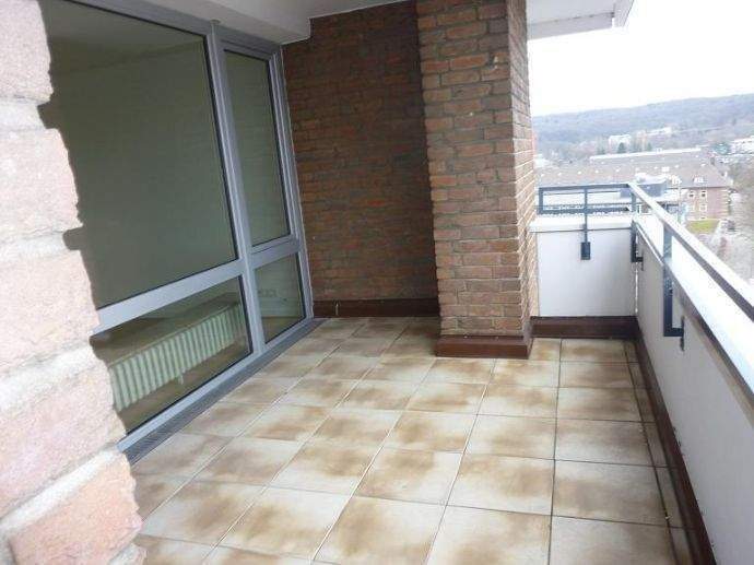 Etagenwohnung Düsseldorf Mörsenbroich - 2 Zimmer, 68 m&sup2;, 280.000&euro; | Angebot:25984413