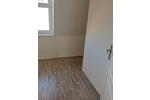 Dachgeschoßwohnung Duisburg Mittelmeiderich - 5 Zimmer, 140 m&sup2;, 1.100&euro; | Angebot:25174363