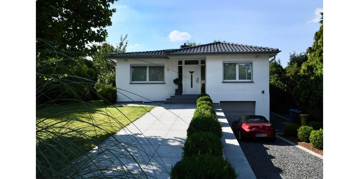 Einfamilienhaus Willich - 5 Zimmer, 150 m&sup2;, 3.350&euro; | Angebot:23227817