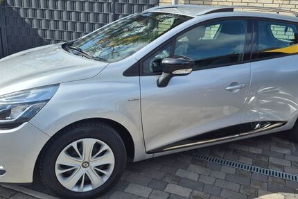Renault Clio 59.150 km 8.750 &euro; Moers 47443