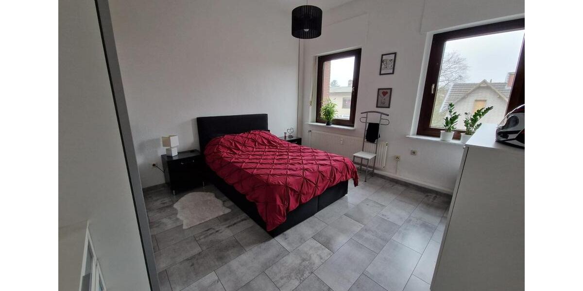 Etagenwohnung Mönchengladbach Süd - 2 Zimmer, 50 m&sup2;, 400&euro; | Angebot:25892911