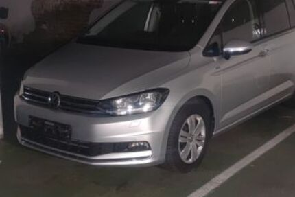 VW Touran 219.000 km 10.800 &euro; Düsseldorf 40227