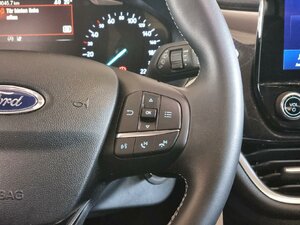 Ford Puma Titanium Parkass. Winterräder AHK uvm 29.044 km 15.940 &euro; HAAN 42781