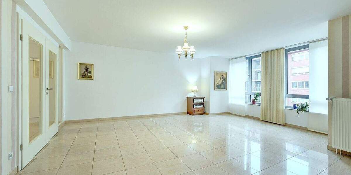 Etagenwohnung Düsseldorf Derendorf - 3 Zimmer, 101 m&sup2;, 525.000&euro; | Angebot:25687679