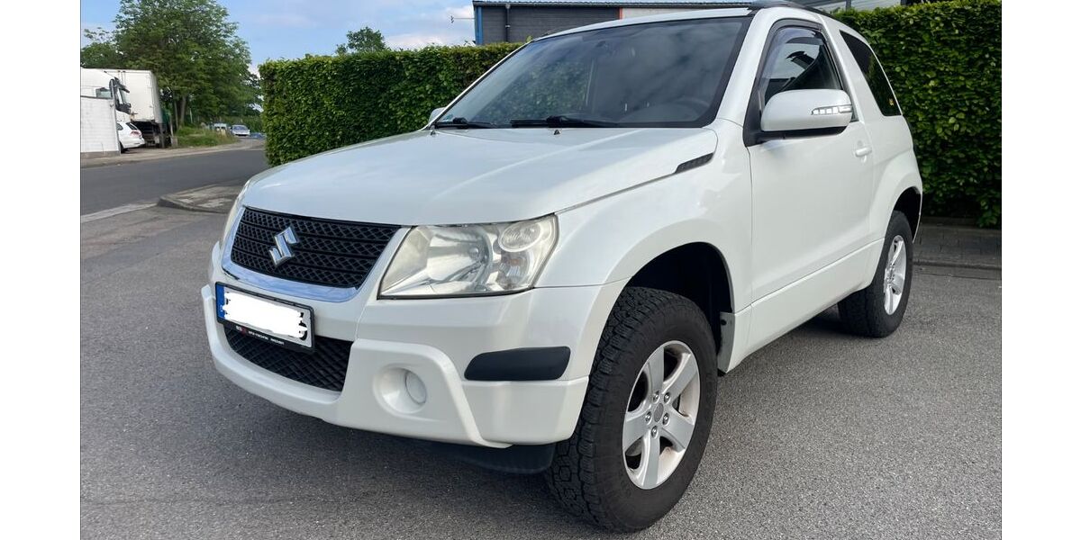 Suzuki Grand Vitara 132.000 km 7.999 &euro; Mönchengladbach 41238