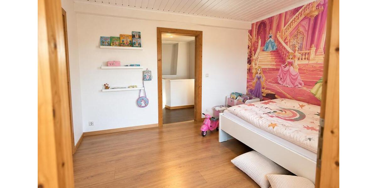 Doppelhaushälfte Kamp-Lintfort Lintfort - 7 Zimmer, 154 m&sup2;, 350.000&euro; | Angebot:27632340